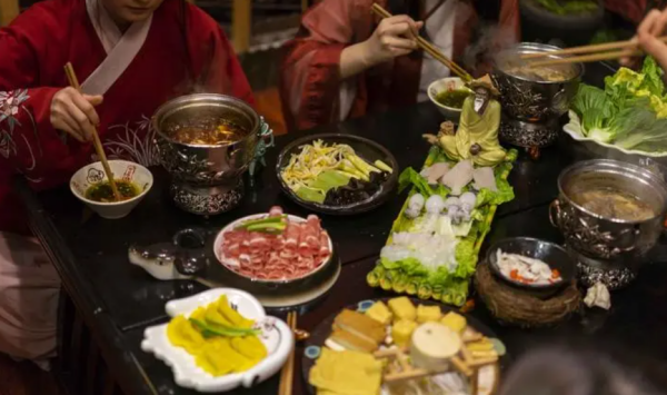 成语鼎食什么,食鸣钟鼎这四个字怎么组成语图2