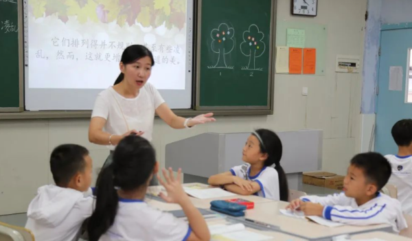 子字笔顺怎么写,子字笔画顺序怎么写田字格图2